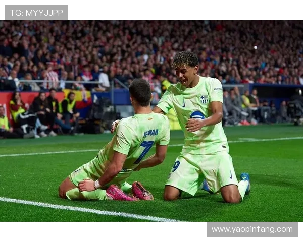 [冠军欧洲]费耶诺德两送乌龙 马竞晋级淘汰赛.